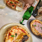 Photo n°1 de l'avis de anna.o fait le 03/05/2023 à 15:47 sur le  Don Salvatore - pizzaiuolo e oste à Milan