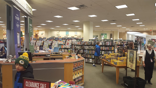 Book Store «Barnes & Noble», reviews and photos, 3000 Prairie Center Dr, Eden Prairie, MN 55344, USA