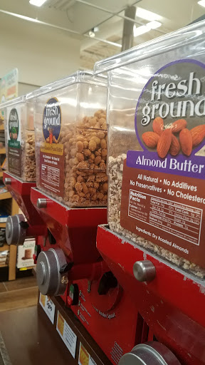 Grocery Store «Acme Fresh Market No. 21», reviews and photos, 3875 Massillon Rd, Uniontown, OH 44685, USA