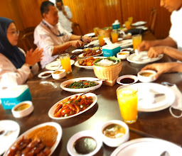 Bondy Bakery & Restaurant photo