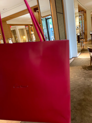 Jewelry Store «Cartier», reviews and photos, 4444 Westheimer Rd C100, Houston, TX 77027, USA