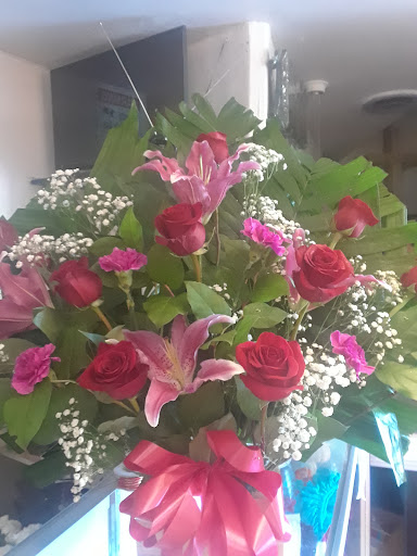 Florist «Genesis Flower And Gift Shop», reviews and photos, 1801 N Garey Ave, Pomona, CA 91767, USA