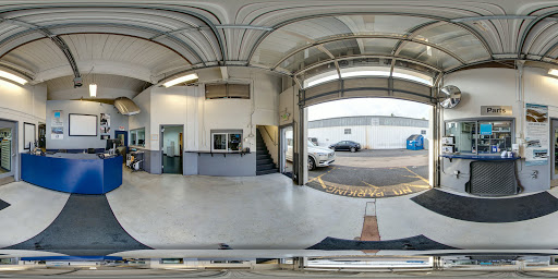 Volvo Dealer «AutoNation Volvo Cars Bellevue», reviews and photos, 420 116th Ave NE, Bellevue, WA 98004, USA