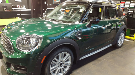 Car Dealer «MINI of Fairfield County», reviews and photos, 154 Post Rd, Darien, CT 06820, USA