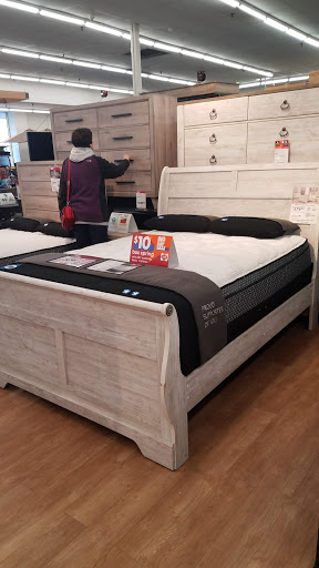 Discount Store «Big Lots», reviews and photos, 1255 Sunrise Hwy, Copiague, NY 11726, USA