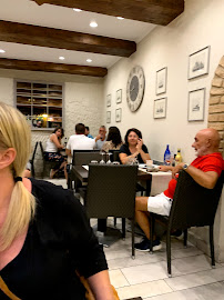 Atmosphère du Restaurant italien Al Vecchio Forno à Menton - n°11