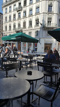 Atmosphère du Restaurant servant le petit-déjeuner Starbucks à Lyon - n°2