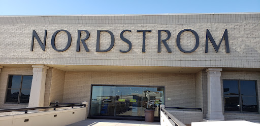 Department Store «Nordstrom Scottsdale Fashion Square», reviews and photos, 7055 E Camelback Rd, Scottsdale, AZ 85251, USA