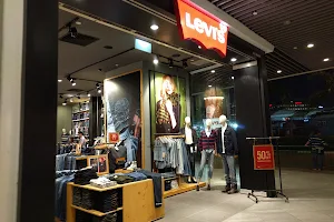Levi's Tampines Mall image