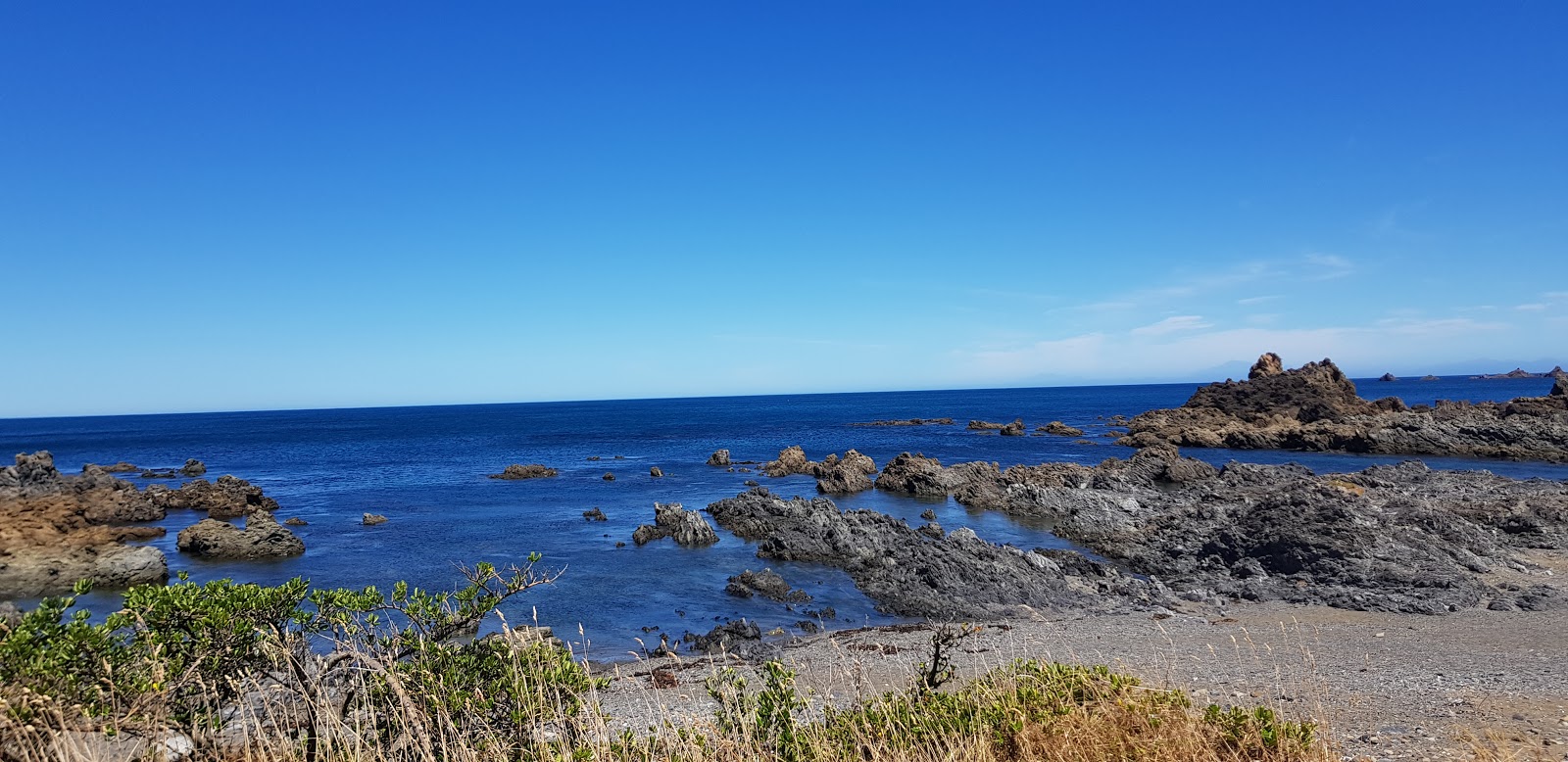 Foto van Princess Beach ondersteund door kliffen
