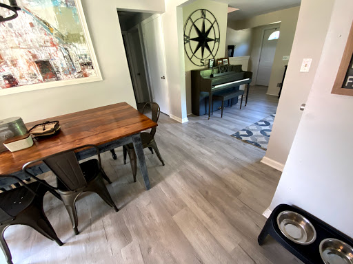 Flooring Store «United Carpet», reviews and photos, 340 Culver Rd, Rochester, NY 14607, USA