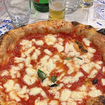 Photo n°1 de l'avis de Mariarosaria.a fait le 06/04/2023 à 21:04 sur le  Da Tonia Pizzeria Trattoria à Naples