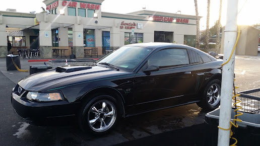 Fabulous Freddy's Car Wash