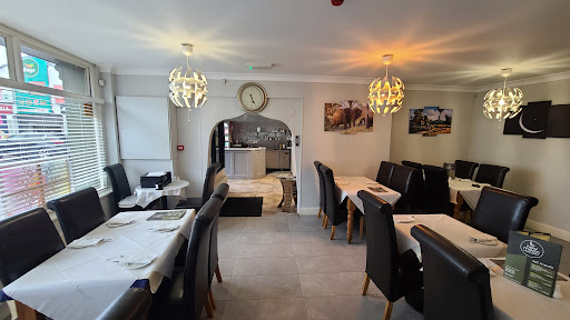 New Moon Tandoori Indian Restaurant