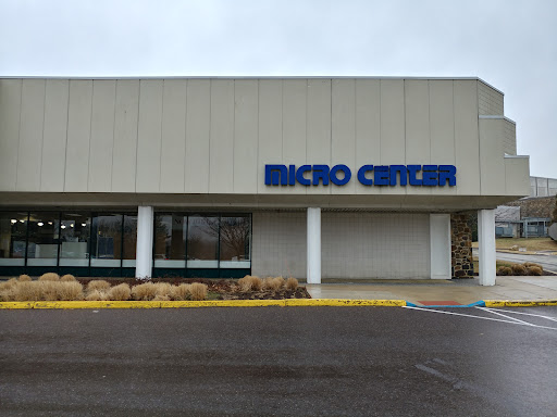 Electronics Store «Micro Center», reviews and photos, 550 Lancaster Ave, St Davids, PA 19087, USA