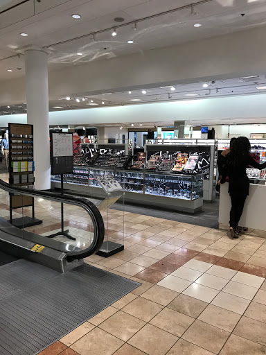 Department Store «Nordstrom Hillsdale Shopping Center», reviews and photos, 130 E Sailer Dr, San Mateo, CA 94403, USA