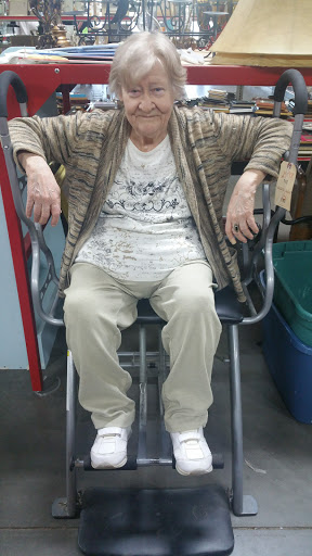 Thrift Store «Red Racks & Dav Thrift Stores», reviews and photos, 2855 S Kansas Expy, Springfield, MO 65807, USA