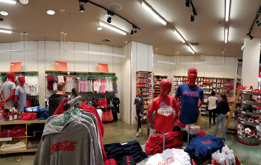 Shopping Mall «Showcase Mall», reviews and photos, 3785 Las Vegas Blvd S, Las Vegas, NV 89109, USA