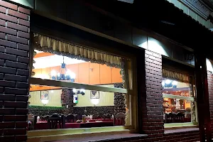 El Gallego Restaurante image