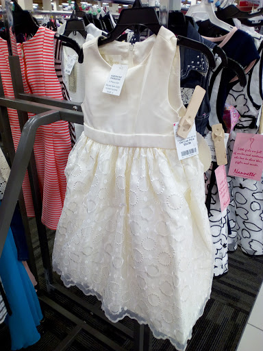 Clothing Store «Burlington Coat Factory», reviews and photos, 30 W Rand Rd, Arlington Heights, IL 60004, USA