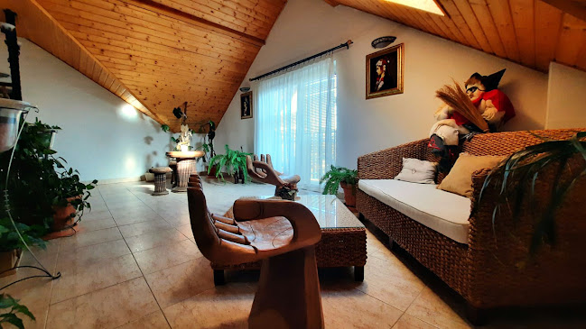 Sarokház Panzió - Reptéri parkoló - Szálloda