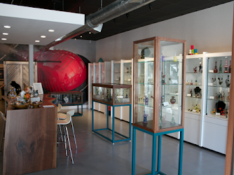 Fourward Glass Gallery and Smoke Shop