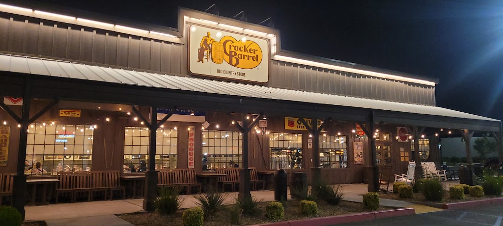 Cracker Barrel Old Country Store 92392