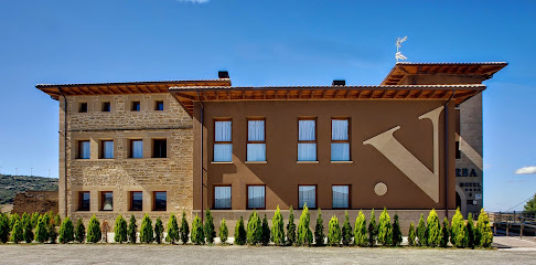 Hotel Valdorba - C. Sta. María de Sansoain, 29, 31494 Sansoáin, Navarra, Spain