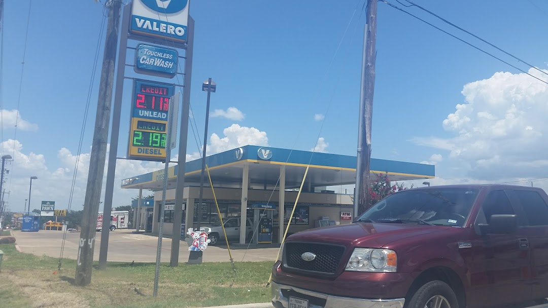 Valero Corner Store