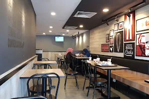 KFC Batu Berendam image