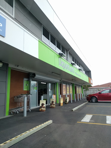 Reviews of Liquorland College Street in Palmerston North - Liquor store