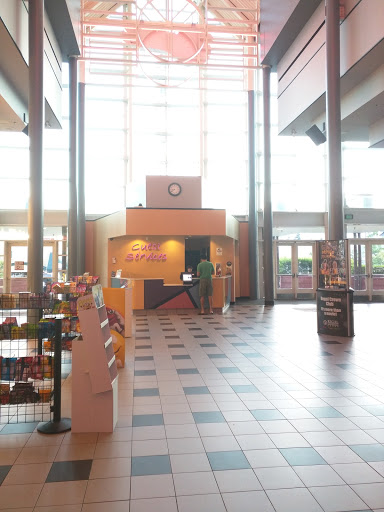 Movie Theater «Regal Cinemas Crossroads 8», reviews and photos, 1200 156th Ave NE, Bellevue, WA 98008, USA