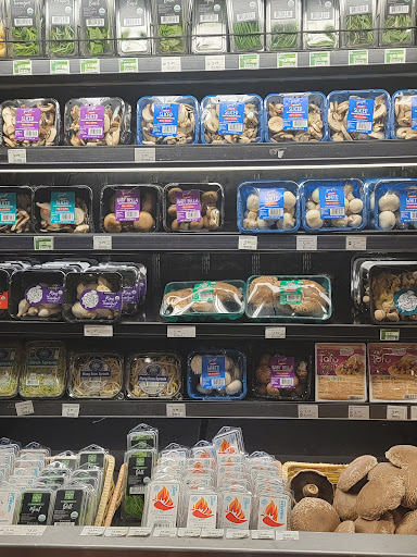 Grocery Store «The Fresh Market», reviews and photos, 2510 Quarry Lake Dr, Baltimore, MD 21209, USA