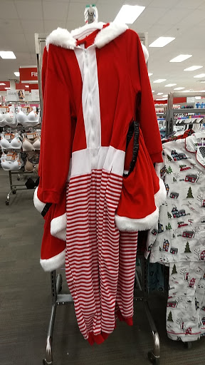 Department Store «Target», reviews and photos, 1825 41st Ave, Capitola, CA 95010, USA