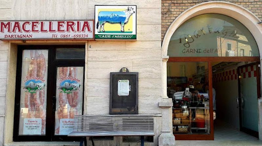 Macelleria Dartagnan Carni dell'Abruzzo Piazza Umberto I, 4, 64049 Tossicia TE, Italia