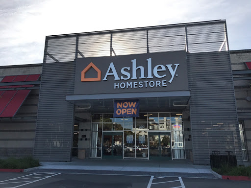 Furniture Store «Ashley HomeStore», reviews and photos, 3839 Emery St #300, Emeryville, CA 94608, USA