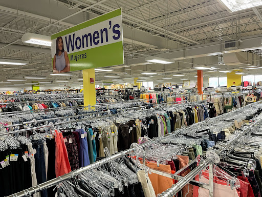 Thrift Store «Westminster Goodwill Retail Store and Donation Center», reviews and photos, 200 Baltimore Blvd, Westminster, MD 21157, USA