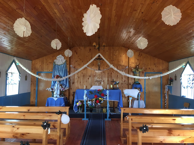 Opiniones de Iglesia Mañihueico en Puerto Montt - Iglesia