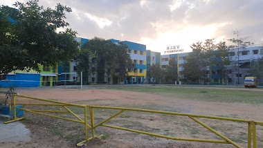 Vel'S College Of Pharmacy