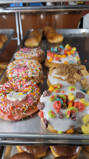 Donut Shop «Jannys Donuts», reviews and photos, 92 Corporate Park, Irvine, CA 92606, USA