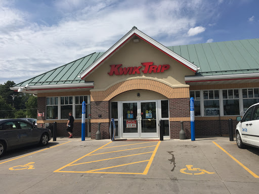 Convenience Store «Kwik Trip #896», reviews and photos, 1355 85th Ave NE, Blaine, MN 55434, USA