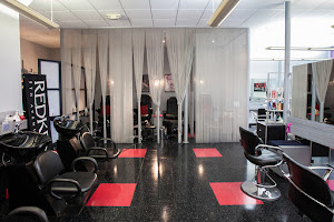 Red Salon & Spa: Cape Coral