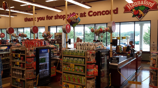 Grocery Store «Hannaford Supermarket», reviews and photos, 73 Fort Eddy Rd, Concord, NH 03301, USA