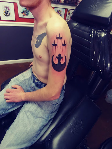 Tattoo Shop «City Roots Tattoo Gallery», reviews and photos, 155 E Commerce St, Milford, MI 48381, USA