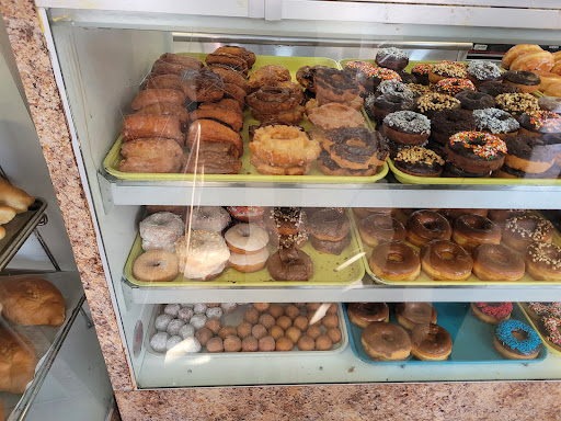 Donut Shop «Real Donuts Inc.», reviews and photos, 2212 E Cheyenne Ave, North Las Vegas, NV 89030, USA