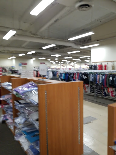 Clothing Store «Burlington Coat Factory», reviews and photos, 13550 Whittier Blvd, Whittier, CA 90605, USA
