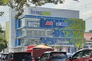 Living Plaza Paal Dua Manado image