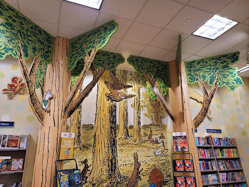 Book Store «Barnes & Noble», reviews and photos, 6646 Loisdale Rd, Springfield, VA 22150, USA