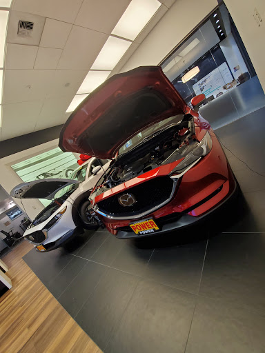 Mazda Dealer «Power Mazda», reviews and photos, 3230 Market St NE, Salem, OR 97301, USA
