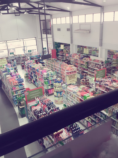 Supermercados Tia